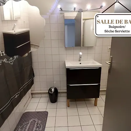 Apartment Medieval Le De La Rue Droite 3