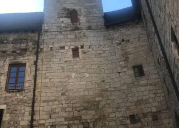 Apartman Medieval Le De La Rue Droite 3 *