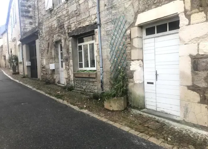 Medieval Le De La Rue Droite 3 Apartman